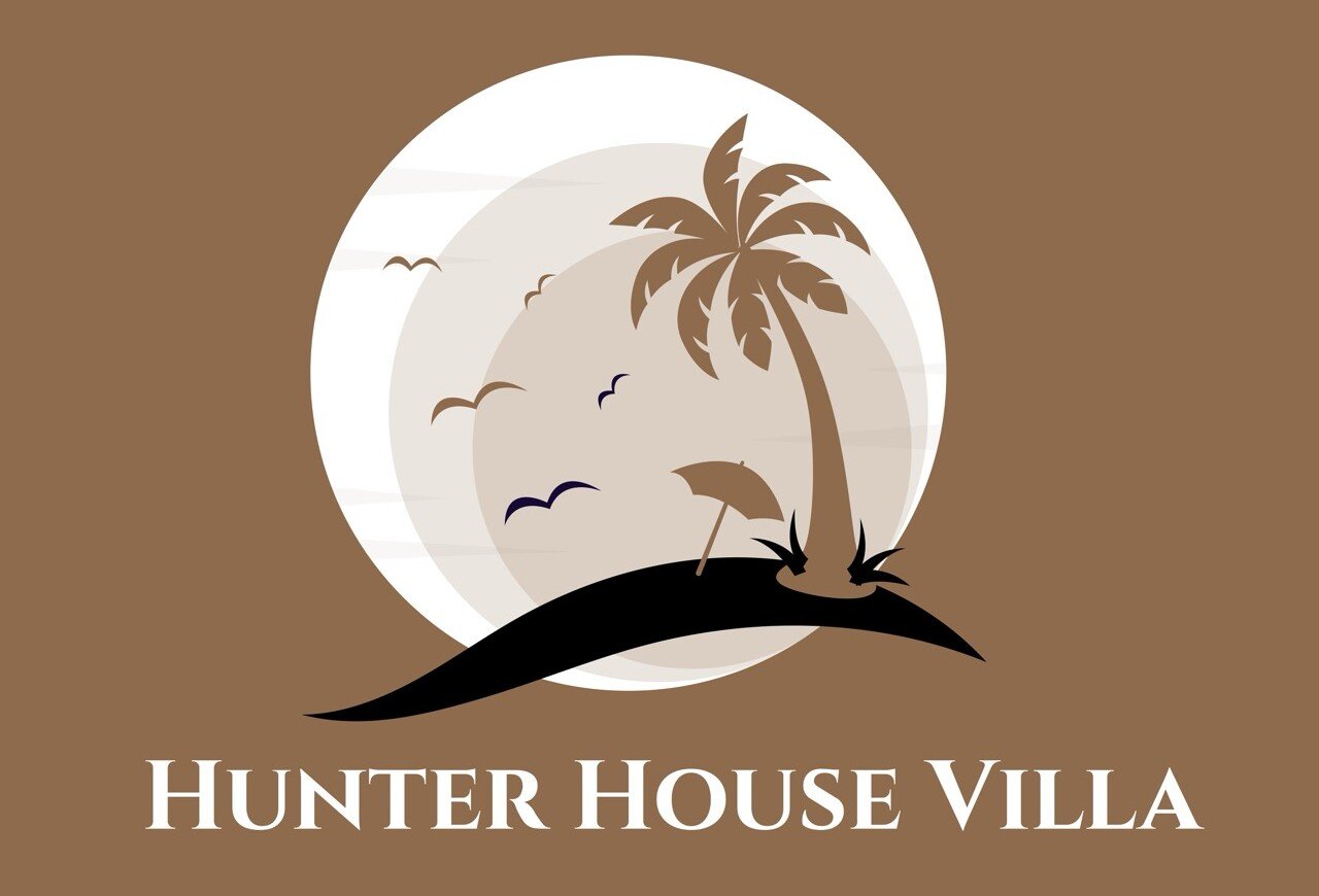 hunterhousevilla.com